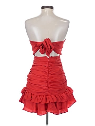 Selfie Leslie Cocktail Dress (view 2)