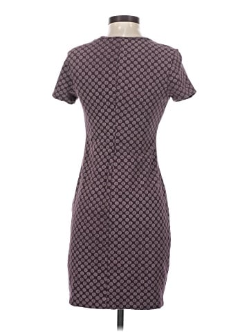 Old Navy Casual Dress (view 2)