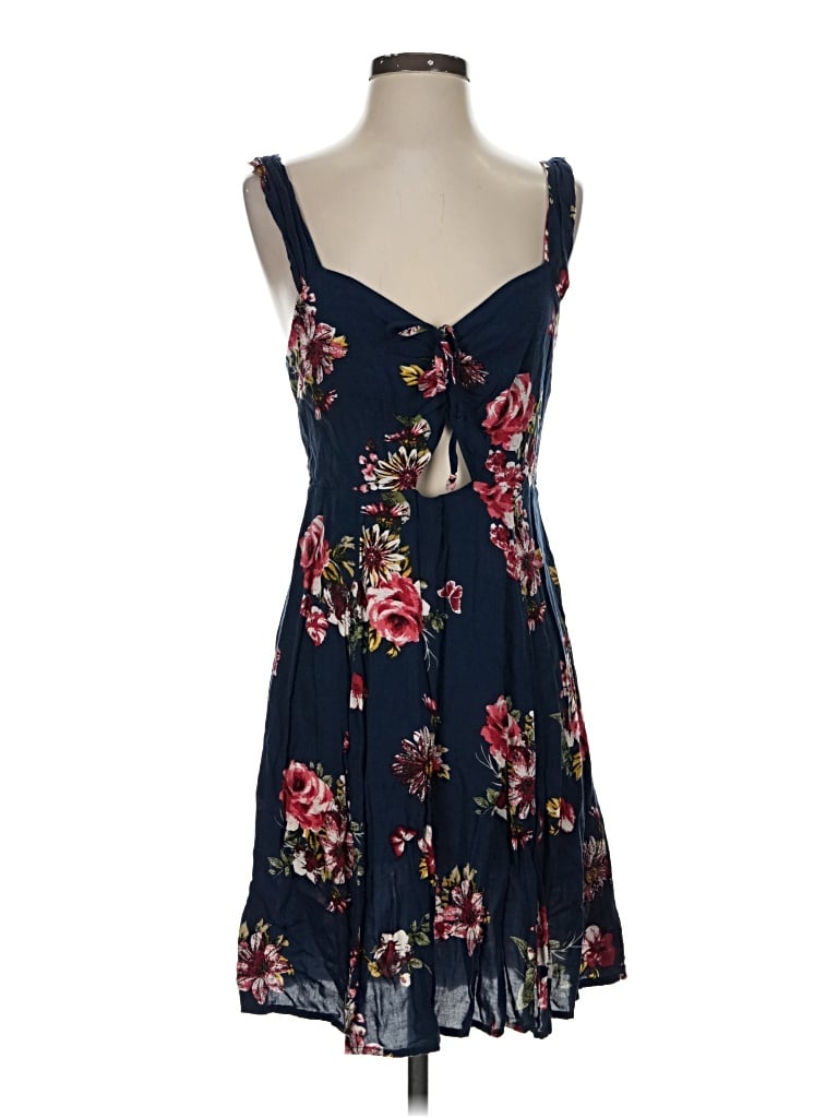 Pre-owned Xhilaration Casual Dress In Blue