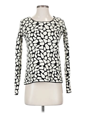 Neiman Marcus Pullover Sweater (view 1)