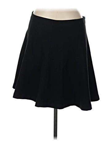 Old Navy Casual Skirt (view 2)