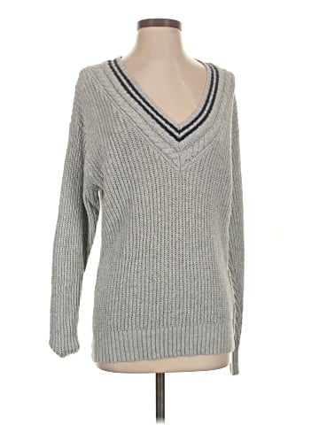 American Eagle Outfitters Pullover Sweater (view 1)