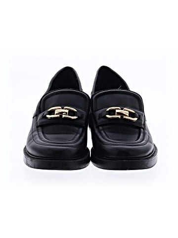 Zara Flats (view 2)