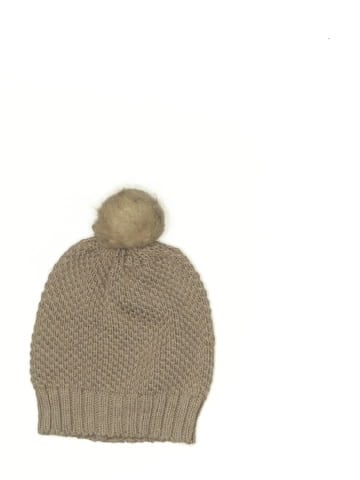 New York & Company Beanie (view 1)