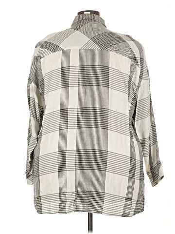 Workshop Republic Clothing 3/4 Sleeve Button-Down Shirt (view 2)