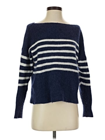 Vineyard Vines Pullover Sweater (view 1)