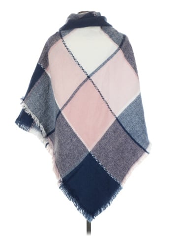 Coco + Carmen Poncho (view 2)