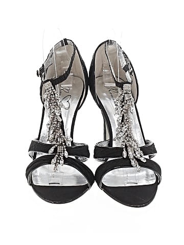 Romantic Soles Sandals (view 2)