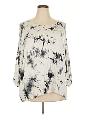 Monroe and Main 3/4 Sleeve Blouse (view 1)