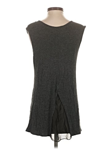 ISSI Sleeveless T-Shirt (view 2)