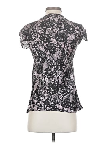 Sunny Leigh Short Sleeve Blouse (view 2)