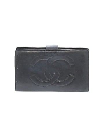 Chanel Leather CC Bifold Snap Wallet (view 1)