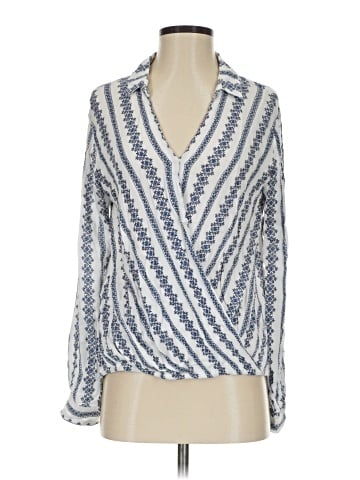 En Creme 3/4 Sleeve Blouse (view 1)