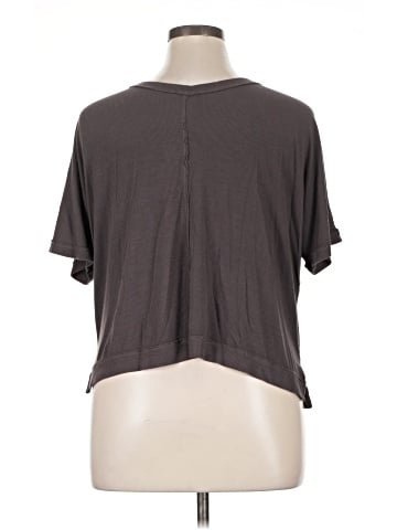 H by Bordeaux Short Sleeve T-Shirt (view 2)