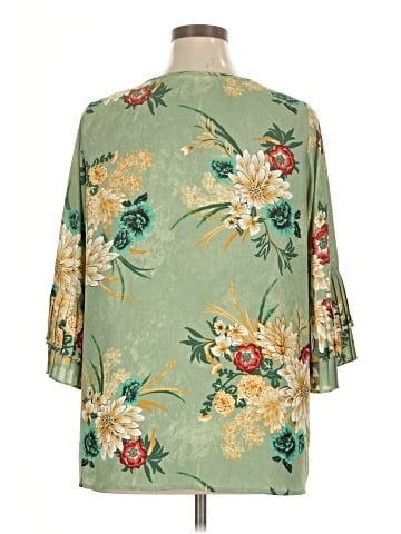 Violet & Claire 3/4 Sleeve Blouse (view 2)