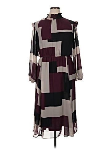 Sandra Darren Casual Dress (view 1)