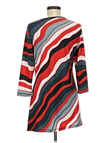 Sophie A 3/4 Sleeve Top (view 2)
