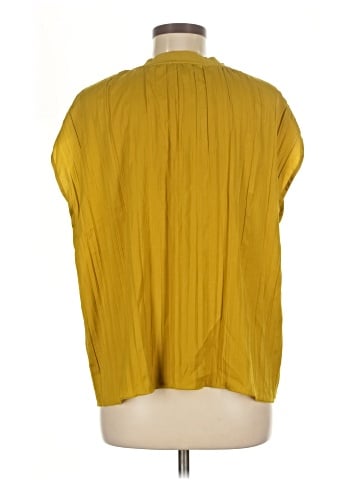 Modern Works Short Sleeve Blouse (view 2)
