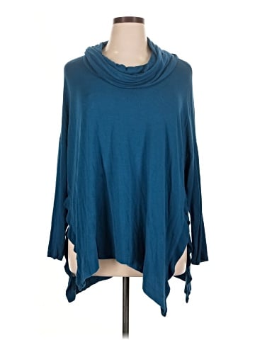 Lou & Grey Poncho (view 1)