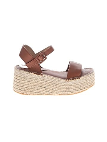 Bernardo Wedges (view 1)