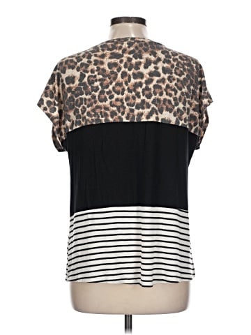 Lovely Day Short Sleeve Top (view 2)