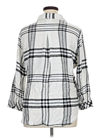 Hester & Orchard 3/4 Sleeve Button-Down Shirt (view 2)