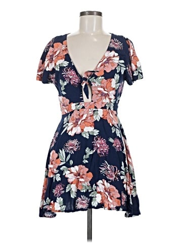 Lulus Casual Dress (view 1)