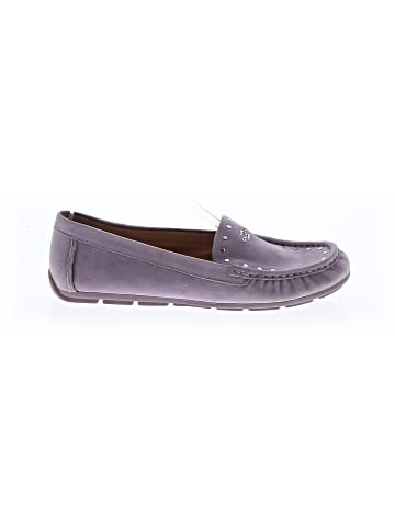 Coach Flats (view 1)
