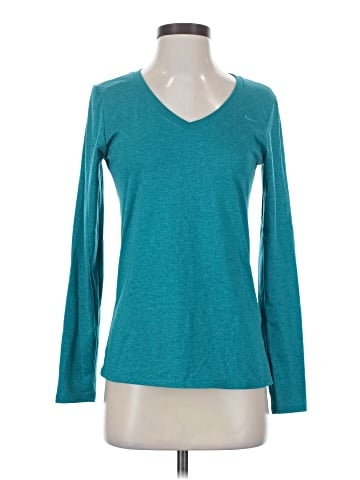 Nike Long Sleeve T-Shirt (view 1)