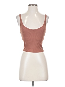 Vuori Tank Top (view 1)