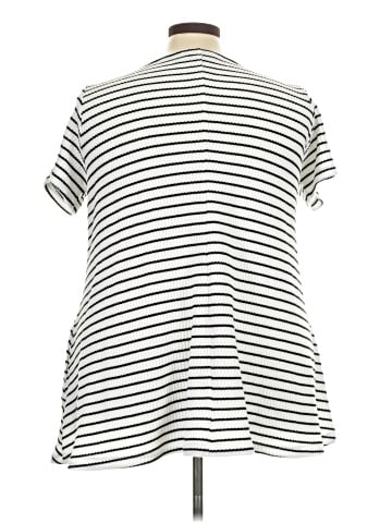 Attitudes by Renee Short Sleeve T-Shirt (view 2)