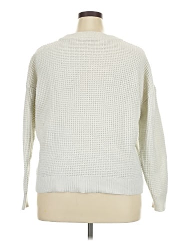 Time and Tru Pullover Sweater (view 2)