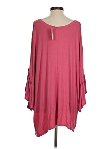 Akemi + Kin 3/4 Sleeve Top (view 2)