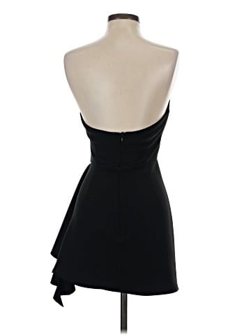 Elliatt Sleeveless Top (view 2)