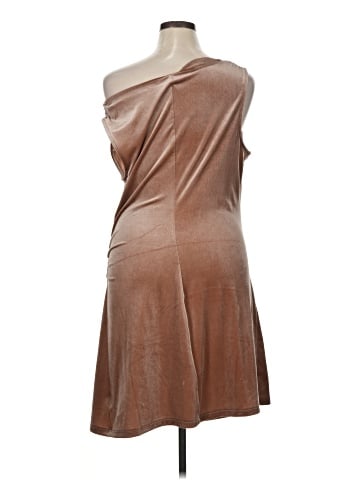 Old Navy Cocktail Dress (view 2)
