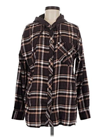 Maurices Long Sleeve Button-Down Shirt (view 1)