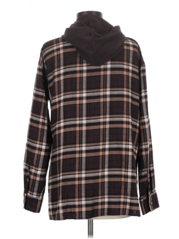 Maurices Long Sleeve Button-Down Shirt (view 2)