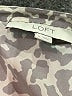 Ann Taylor LOFT 100% Polyester Gray Short Sleeve Blouse Size M - photo 7