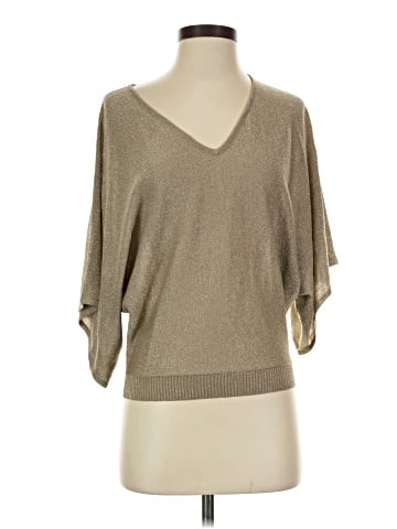 New York & Company 3/4 Sleeve Top (view 1)