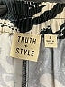 Truth + Style 100% Polyester Print Gray Casual Pants Size S - photo 4