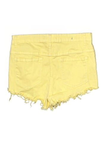 Akira Chicago Red Label Shorts (view 2)
