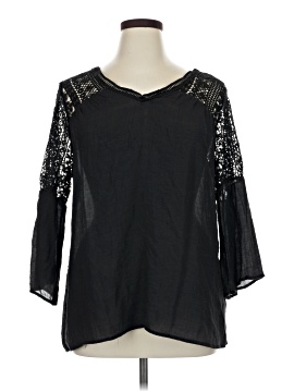 Unique Spectrum 3/4 Sleeve Blouse