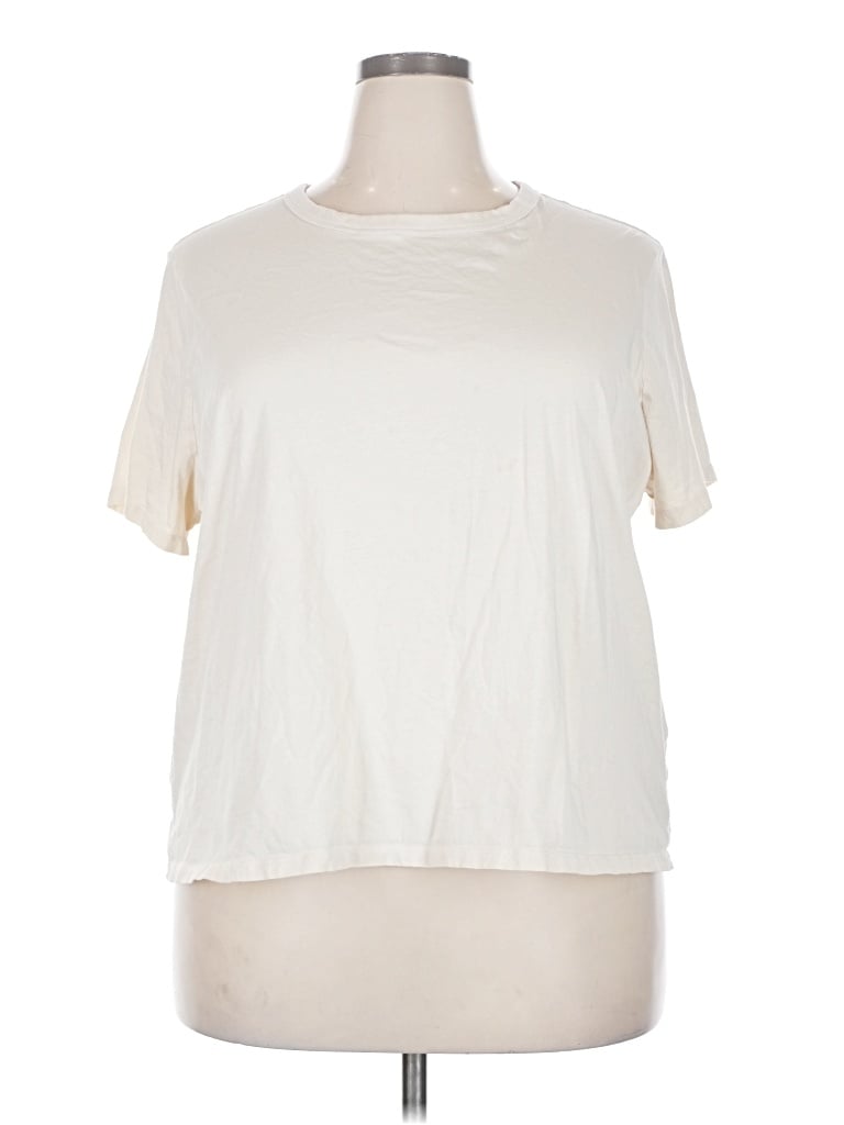 Pre-owned Old Navy Short Sleeve T-shirt In Ivory