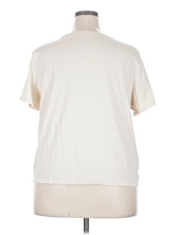 Old Navy Short Sleeve T-Shirt (view 2)