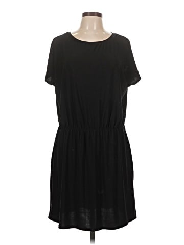 Annalee + Hope Casual Dress (view 1)