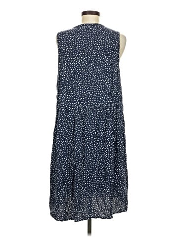 Old Navy Casual Dress (view 2)