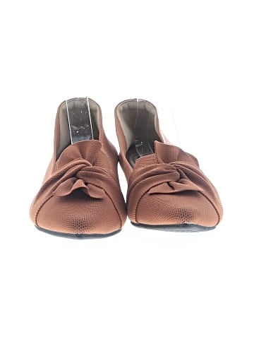 Unbranded Flats (view 2)