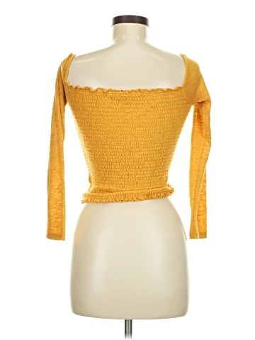 UK 2 LA 3/4 Sleeve Top (view 2)