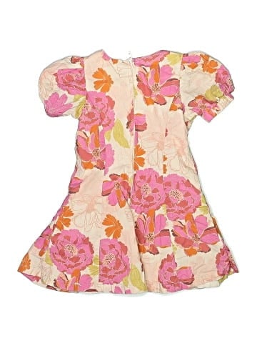 Peek... Dress (view 2)