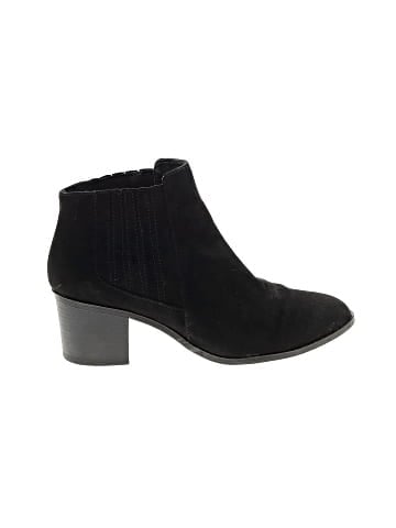 Qupid Ankle Boots (view 1)